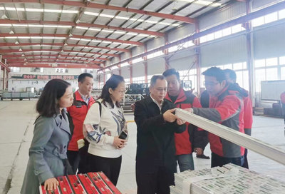 中國塑料加工工業(yè)協(xié)會領(lǐng)導(dǎo)蒞臨四川中財管道參觀指導(dǎo)，聚焦門窗加工產(chǎn)業(yè)發(fā)展